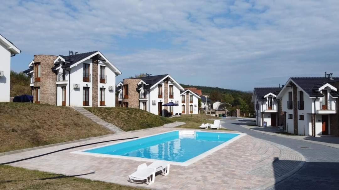 Апарт отель Crown House Врнячка-Баня Экстерьер фото